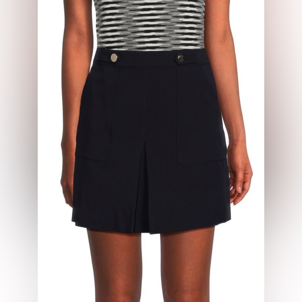 NWT Tommy Hilfiger Solid Mini Skirt | Size: 14